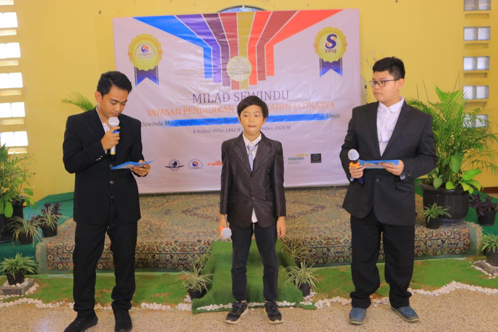 Read more about the article MILAD SEWINDU YAYASAN PENDIDIKAN SILATURAHIM JATIKARYA