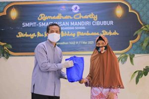 imc selenggarakan ramadhan charity