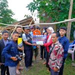 Serahkan Donasi Ke Korban Gempa Cianjur