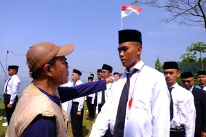 Read more about the article Training of Leadership & Management OSIS Mahad Insan Mandiri Cibubur