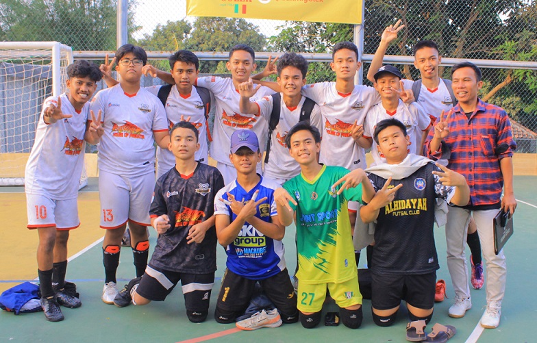 Read more about the article Tim Futsal SMA IT Insan Mandiri Cibubur Raih Runner-Up dalam Turnamen Futsal SMK Penabur