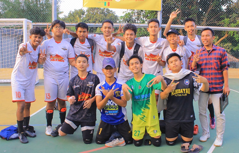 You are currently viewing Tim Futsal SMA IT Insan Mandiri Cibubur Raih Runner-Up dalam Turnamen Futsal SMK Penabur
